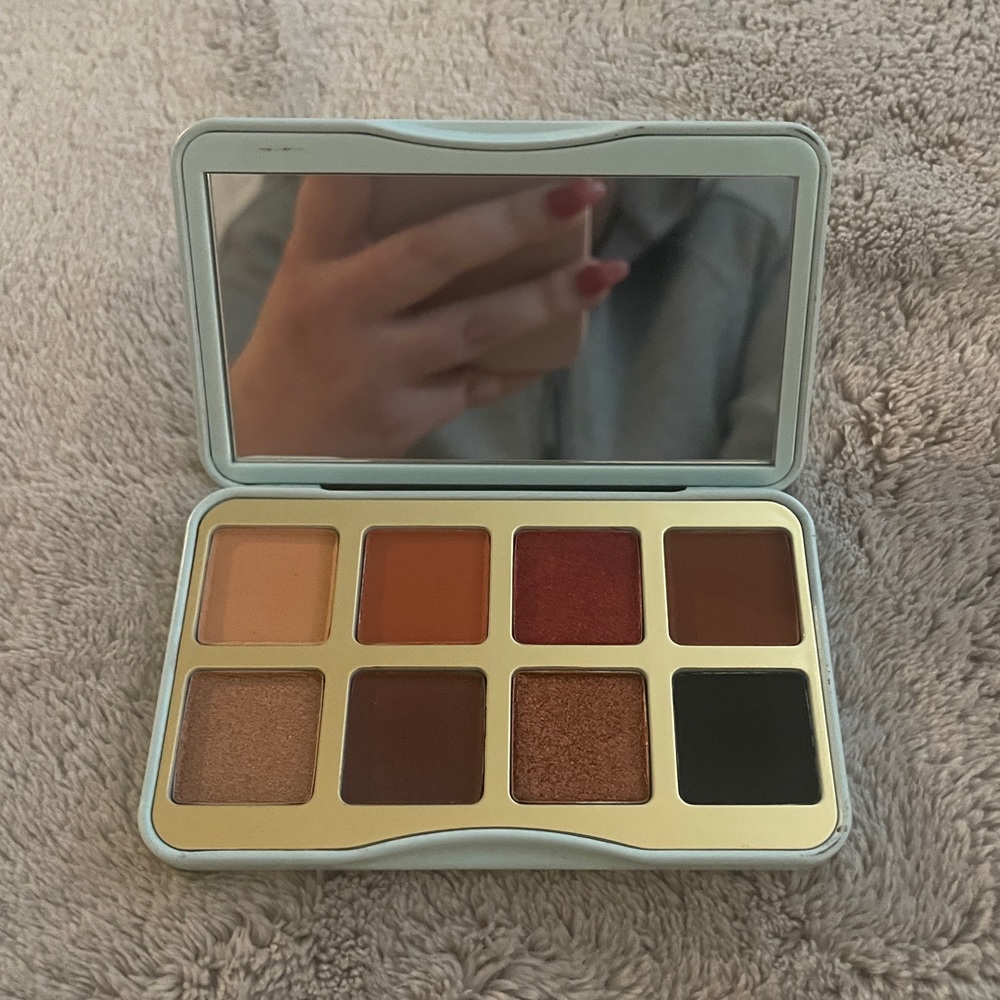 Too Faced Secret Santa Mini Eyeshadow Palette